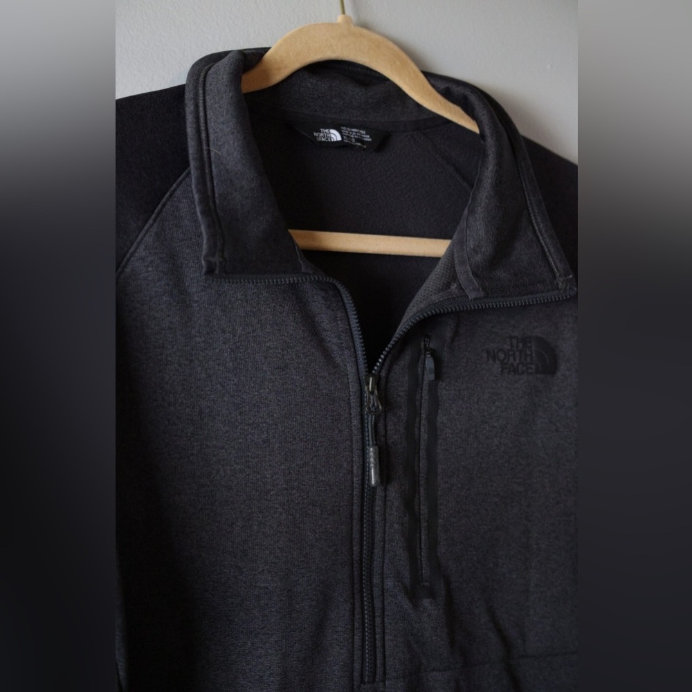 The North Face quarter zip Sweatshirt